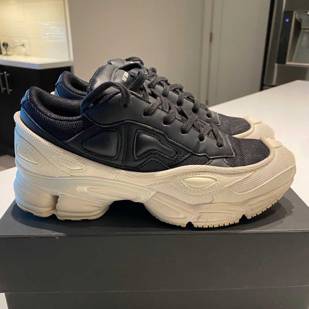 Raf Simmons for adidas size 6.5 w